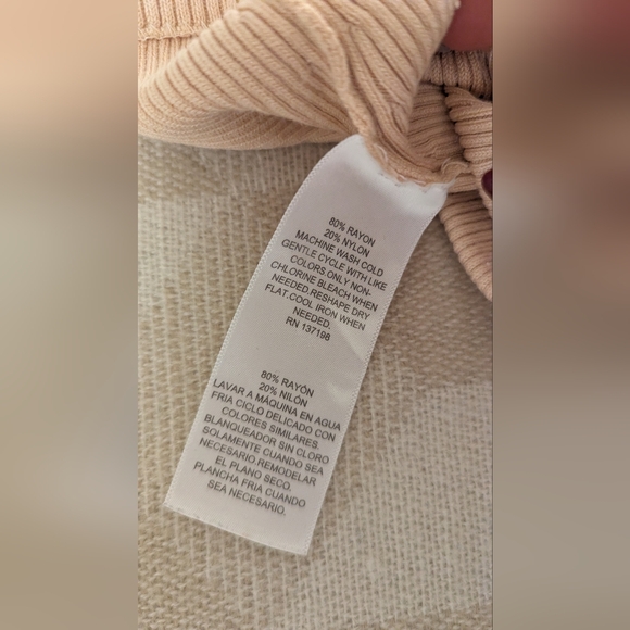 Danielle Bernstein Ribbed Sweaters Beige - Picture 5 of 6